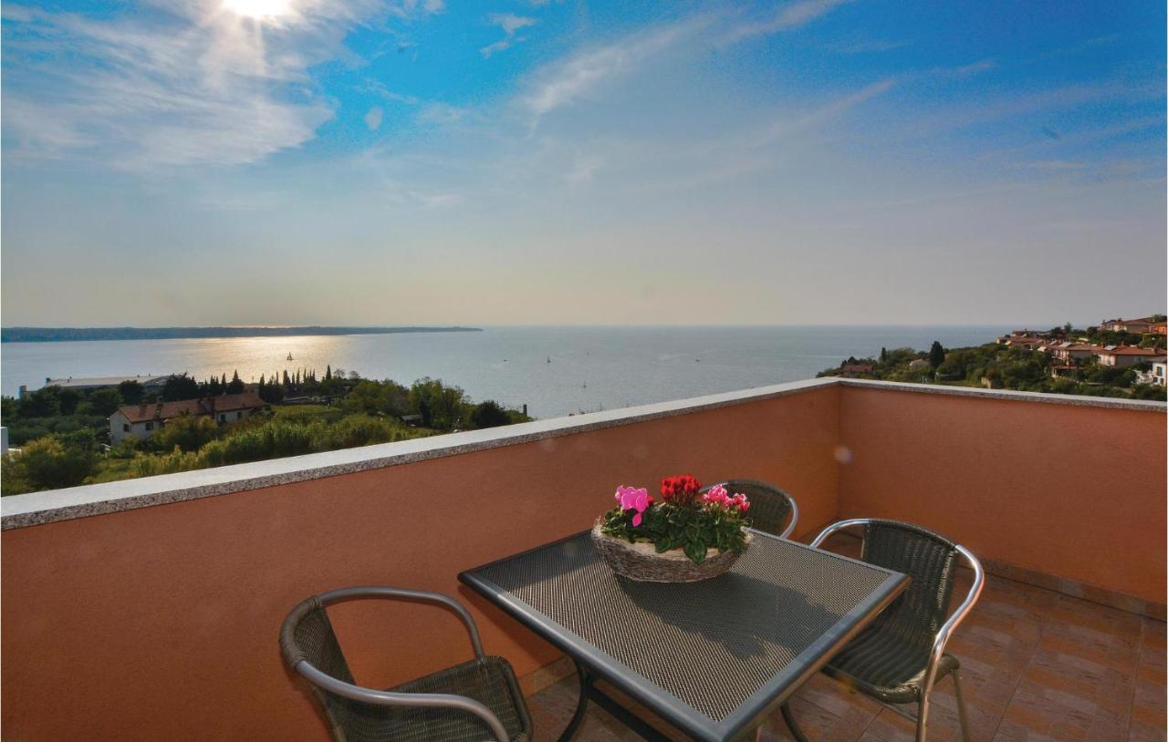 2 Bedroom Amazing Apartment In Portorož Extérieur photo